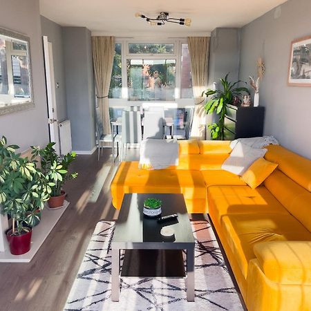 Beautiful 3-Bed Apartment At Swiss Cottage London Exterior foto